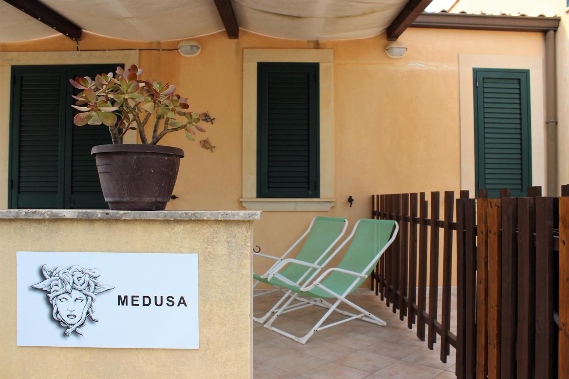 Medusa Mdna Marina di Modica Phòng bức ảnh